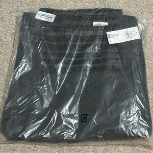 Old Navy Men's Lived-In Straight Cargo Shorts Size 34